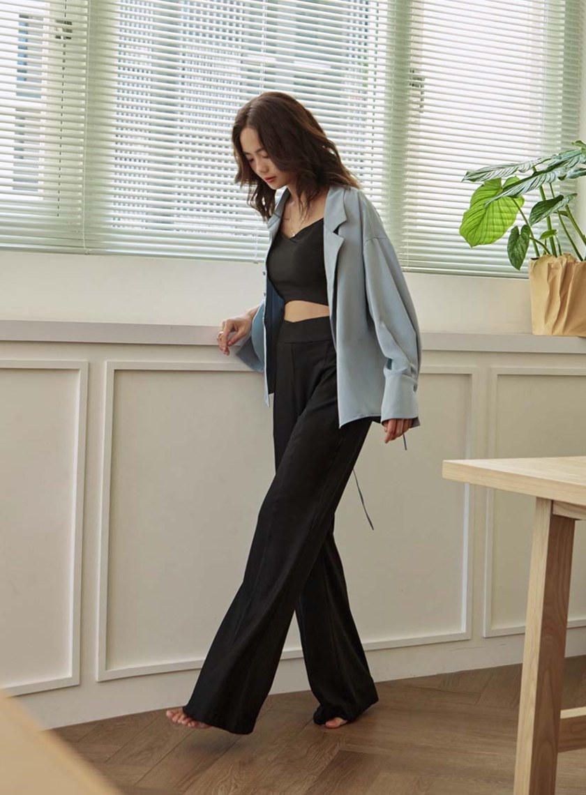 寬腰頭彈性合身微喇叭褲